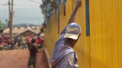 RWANDA: The UK High Court ruled on Friday that government plans to send some asylum seekers to the East African country of Rwanda can go ahead. News Clip