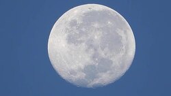 4K: Morning Super Full Moon Stock Footage