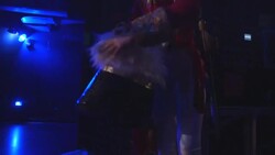 CLEAN : US ballet troupe adapts Christmas classic for female lead News Clip