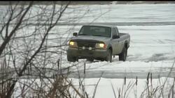 Broken barge leaves Manitoba First Nation community stranded News Clip