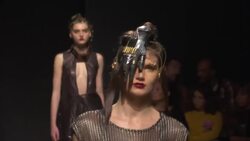 Lisbon Fashion Week kicks off with Art Deco, 'effortless chic' Instructional Video