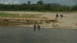 VOICED : Una ruta lejos del Mediterráneo: la odisea de los migrantes africanos en América News Clip