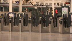 UK: Paddington Station during Coronavirus epidemic. News Clip