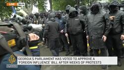 Georgia parliament votes in favour of ‘foreign agents’ bill amid protests News Clip