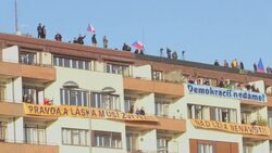 CLEAN : Over 200,000 people rally against Czech leader News Clip