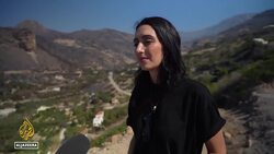 Greece wildfires force mass evacuations, volunteers lead rescue efforts News Clip