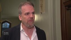 Health minister says he'll act swiftly to regulate flavoured nicotine pouches News Clip