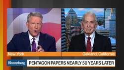 Daniel Ellsberg on the Role of a Whistle-Blower in the U.S. News Clip