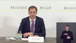 COVID in Europe: Merkel makes final appeal to Germans to get vaccinated News Clip