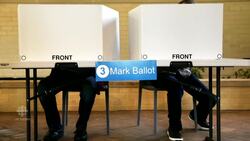 Impeachment trial closing arguments aimed at voters News Clip