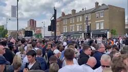 Crowds of Spurs fans gather for Europa League victory parade News Clip