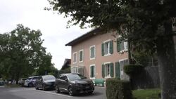 CLEAN : Scene outside the home of French cinema giant Jean-Luc Godard who has died aged 91 News Clip