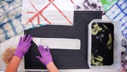 How to Make a Tie Dye Diamond Pattern Instructional Video