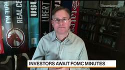 Stocks Selloff Ahead of Fed Minutes News Clip