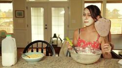 How to Avoid Makeup Men Hate Instructional Video