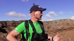 VOICED : Astronautas se entrenan en una isla volcánica española "como en la Luna" News Clip