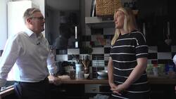 Starmer and Miliband visit Universal Credit claimant as Government extends energy bill discounts News Clip