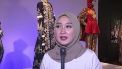 SF museum shows off modern Muslim women’s fashion News Clip