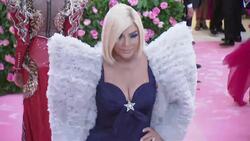 Arrivals 3: Tiffany Haddish, Kris Jenner, Regina King, Joan Collins, Tracee Ellis Ross, Katy Perry Instructional Video