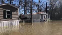 Flood forces Mississippi residents to flee homes Instructional Video