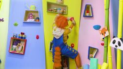 Kooki's Crafty Show Makes: Hop to It. Instructional Video