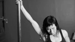 How to Do a Firefly Spin in Pole Dancing Instructional Video