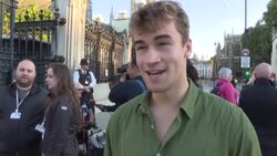 CLEAN : Mourners 'emotional' to see William and Harry mount vigil in Westminster Hall News Clip