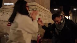 Christmas lights up the world News Clip