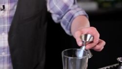 How to Make a Manhattan Cocktail Instructional Video