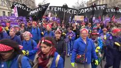 Thousands of women march for Int Women's Day Instructional Video