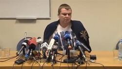 CLEAN : Ukraine activist tortured into saying he w News Clip