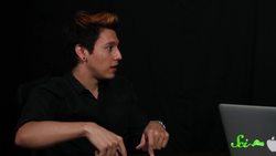 Hank and Michael Meet an Alien: SciShow Talk Show #4 Instructional Video