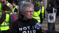 Protesters hold Seder sit-in at Grand Army Plaza News Clip