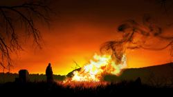 The Spooky History of Halloween - Haunted Holidays - One Minute History Instructional Video