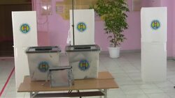 CLEAN : Moldovan President Maia Sandu casts ballot in snap parliamentary elections News Clip