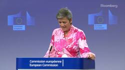 Siri, Alexa Targeted as EU Probes ‘Internet of Things’ News Clip