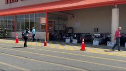 NYPD: 48-year-old man stabbed on Gun Hill Road; suspect in custody News Clip