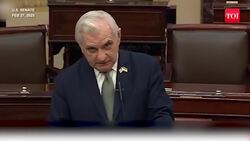 'Mad Rush To Please Putin...': Trump Gets Roasted By U.S. Lawmaker | Big Storm In Senate News Clip