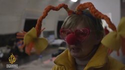 Ukraine war: Kyiv residents shelter in subway amid Russian bombing News Clip