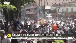 Bangladesh: Violent clashes erupt in Dhaka as protesters face police News Clip