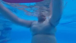 CLEAN : Nicaraguans learn to swim to get to US News Clip