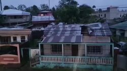 VOICED : Julia avanza sobre Nicaragua como tormenta tropical News Clip