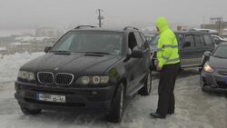 Snowfall blocks mountain roads Instructional Video