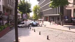 CLEAN : Venezuelans fume as Maduro filmed munching on meat in Turkey News Clip