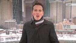 Amateur investors take on Wall Street and drive up stock prices News Clip