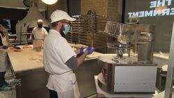 Frozen pizza sales boom during the pandemic News Clip