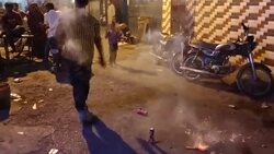 CLEAN : Pakistan: Hindu community celebrates Diwali festival in Karachi News Clip