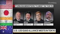 Pompeo Seeks to Show United Front on China News Clip