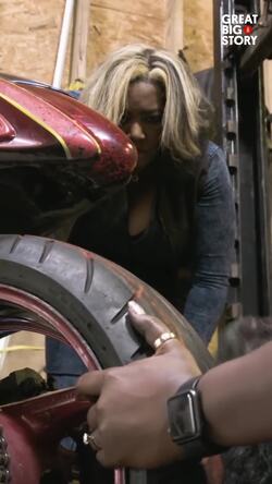 Caramel curves, revolutionizing the biker world Instructional Video