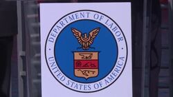 CLEAN : US Secretary of Labor shows confidence amid global shipping logjam News Clip